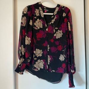 Vince Camuto long sleeve, flowered blouse. Size Small